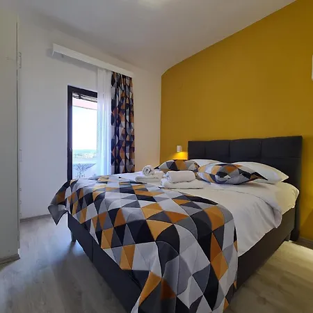 Fuer 4 Personen Ca 35 Qm In Banjole, Istrien Istrische Riviera Apartment *